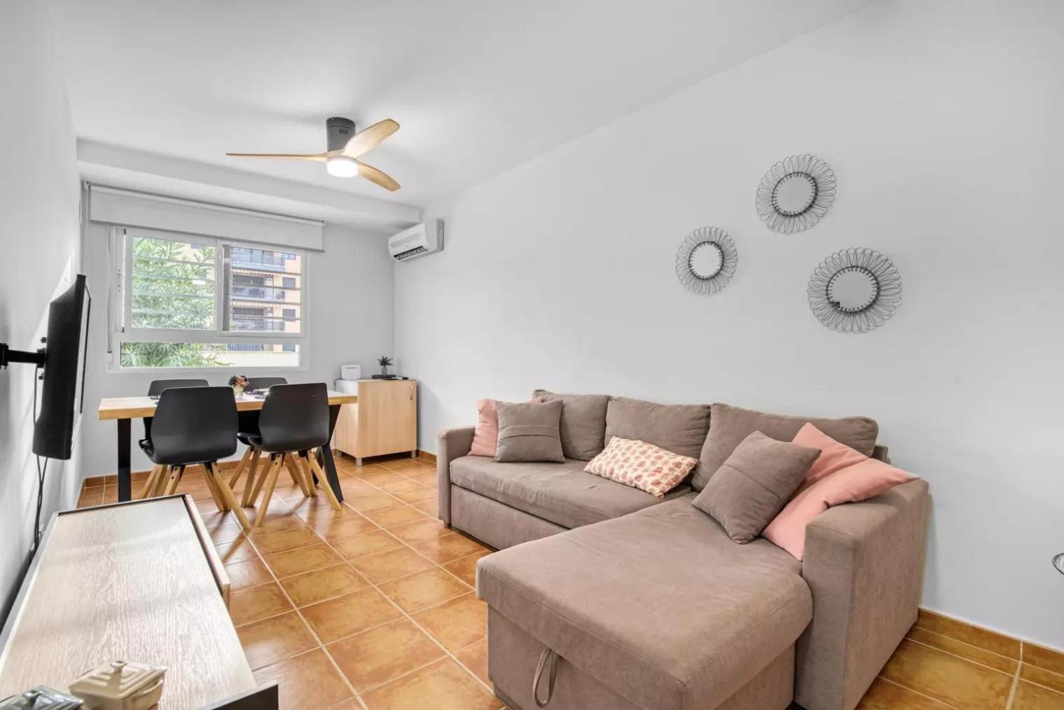 Apartamento Con Piscina Ideal Familias تشيلتشيش المظهر الخارجي الصورة
